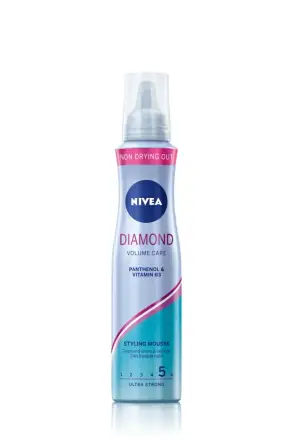 Nivea Пяна за коса за блясък и обем Diamond Volume Care 150 ml